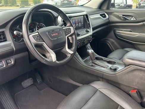Used 2019 GMC Acadia SLT image 12