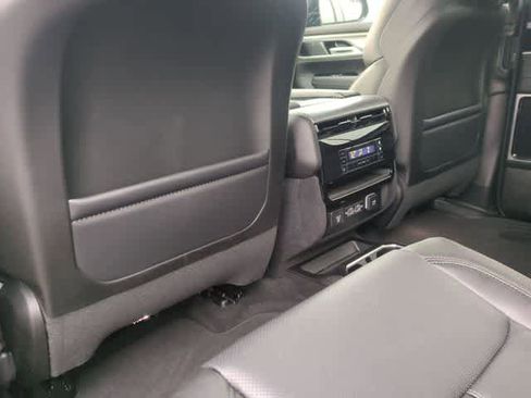 New 2026 Jeep Grand Wagoneer L Limited image 19