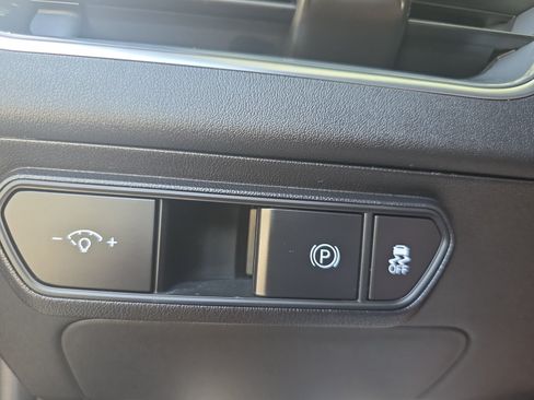 Certified 2025 Kia K4 GT-Line w/ GT-Line Sunroof Package FWD image 26