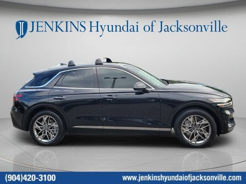 Used 2023 Genesis GV70 2.5T w/ Select Package AWD/4WD image 2