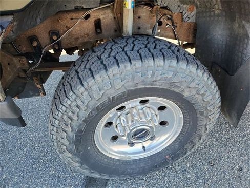 Used 2003 Ford F250 XL image 26