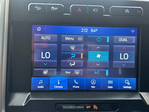 Used 2018 Ford F150 Platinum w/ Equipment Group 701A Luxury image 47