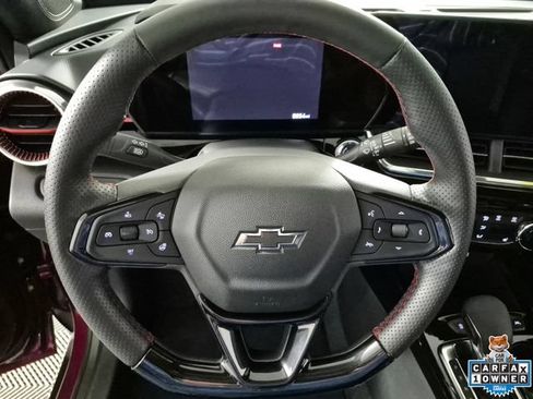 Used 2025 Chevrolet Trax RS w/ Driver Confidence Package FWD image 11