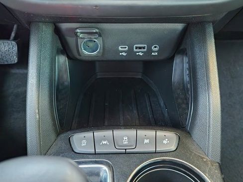 Used 2022 Chevrolet TrailBlazer ACTIV image 22