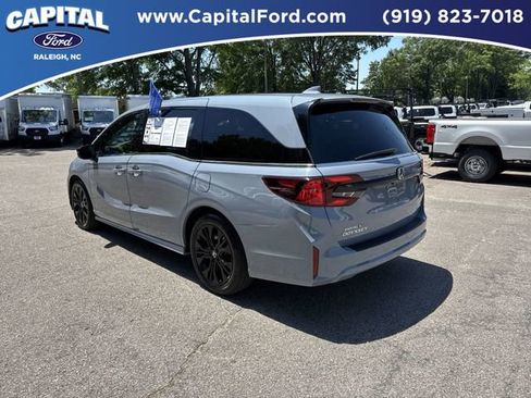Used 2025 Honda Odyssey Sport-L image 6