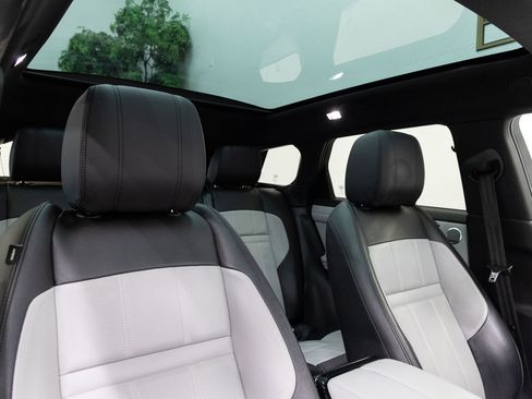Used 2020 Land Rover Range Rover Evoque First Edition AWD/4WD image 22
