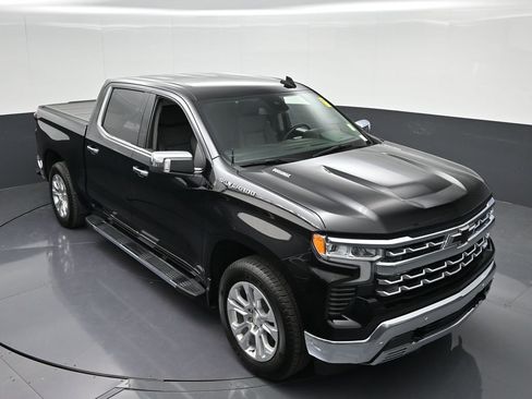 Used 2024 Chevrolet Silverado 1500 LTZ RWD image 26