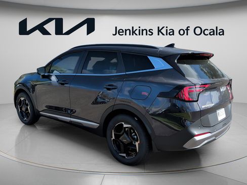 New 2026 Kia Sportage EX FWD image 9