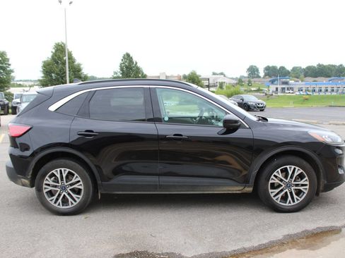 Used 2021 Ford Escape SEL w/ Technology Package AWD/4WD image 7