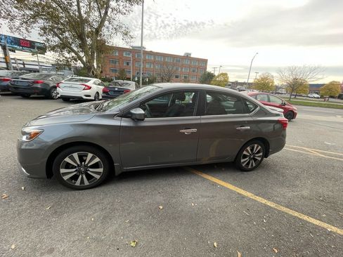 Used 2019 Nissan Sentra SV w/ Special Edition Package image 6