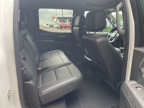Used 2023 GMC Sierra 1500 Denali w/ Technology Package AWD/4WD image 36