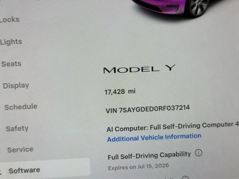 Used 2024 Tesla Model Y Long Range RWD image 26