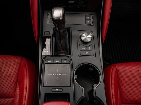 Certified 2025 Lexus IS 350 F Sport image 37