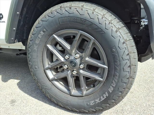 Used 2026 Jeep Wrangler Unlimited Sport AWD/4WD image 4