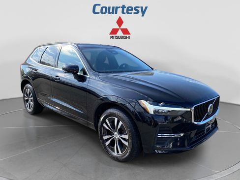 Used 2023 Volvo XC60 B5 Core AWD/4WD image 8