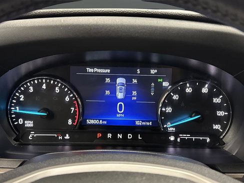 Used 2023 Ford Explorer Limited image 18