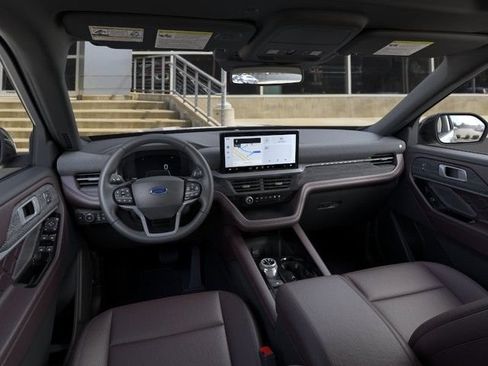 New 2026 Ford Explorer Platinum w/ LUX Leather Package AWD/4WD image 9
