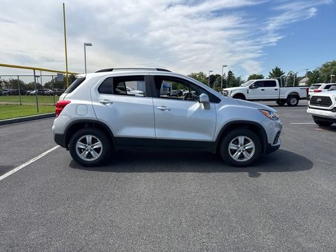 Used 2018 Chevrolet Trax LT AWD/4WD image 4