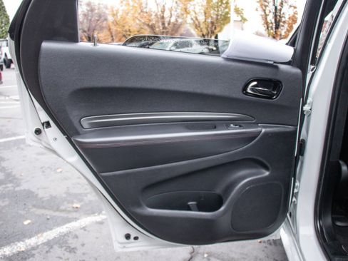 Used 2022 Dodge Durango R/T image 21