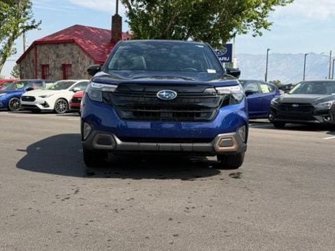 Used 2025 Subaru Forester Sport AWD/4WD image 6