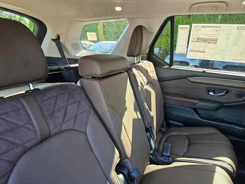New 2026 Honda Pilot Elite image 13