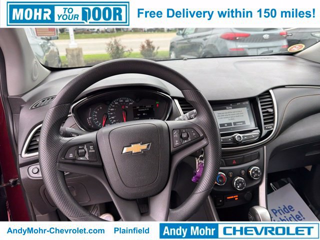 Used 2017 Chevrolet Trax LT AWD/4WD image 24