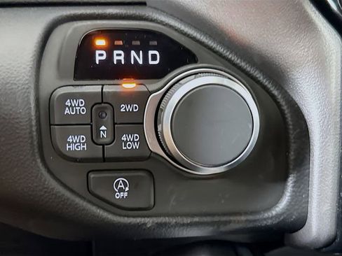 New 2026 RAM 1500 Big Horn AWD/4WD image 17