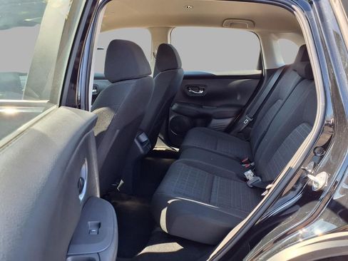 Used 2025 Honda HR-V LX image 23