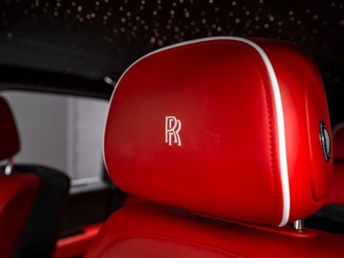 Used 2020 Rolls-Royce Cullinan image 16