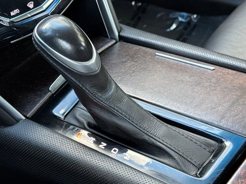 Used 2019 Cadillac XTS Luxury image 21