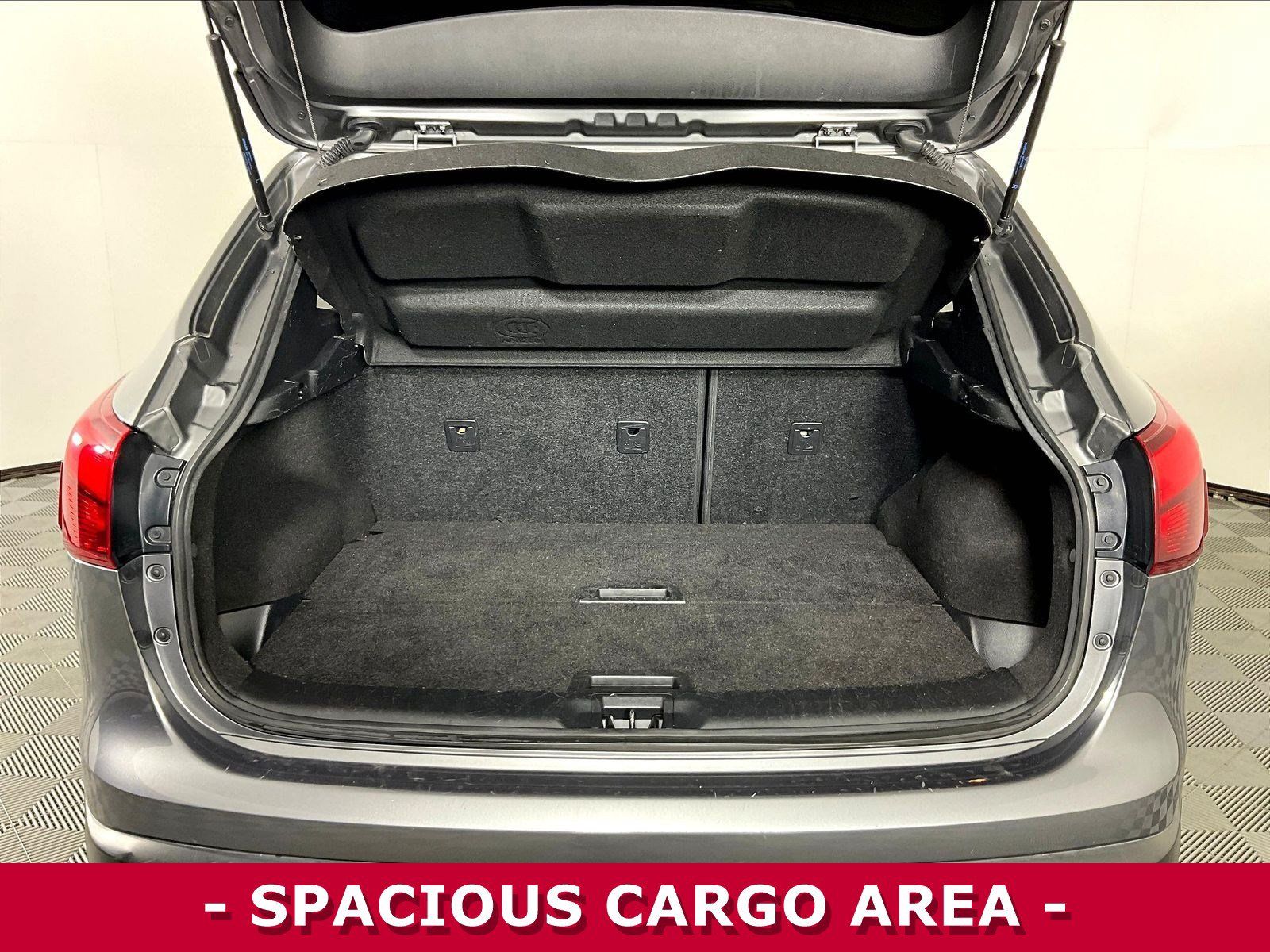 Used 2019 Nissan Rogue Sport SV AWD/4WD image 35