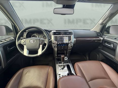 Used 2024 Toyota 4Runner Limited AWD/4WD image 12