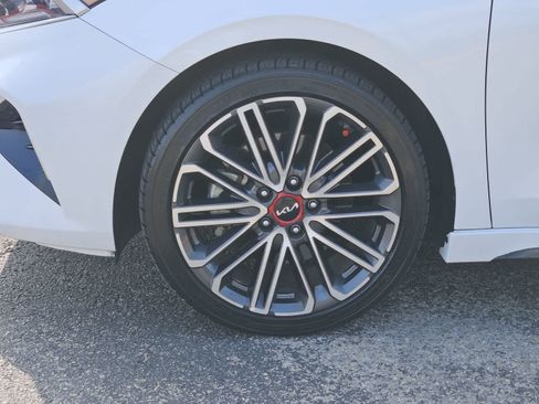 Certified 2023 Kia Forte GT FWD image 9