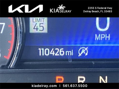 Used 2020 Ford Explorer Limited image 30