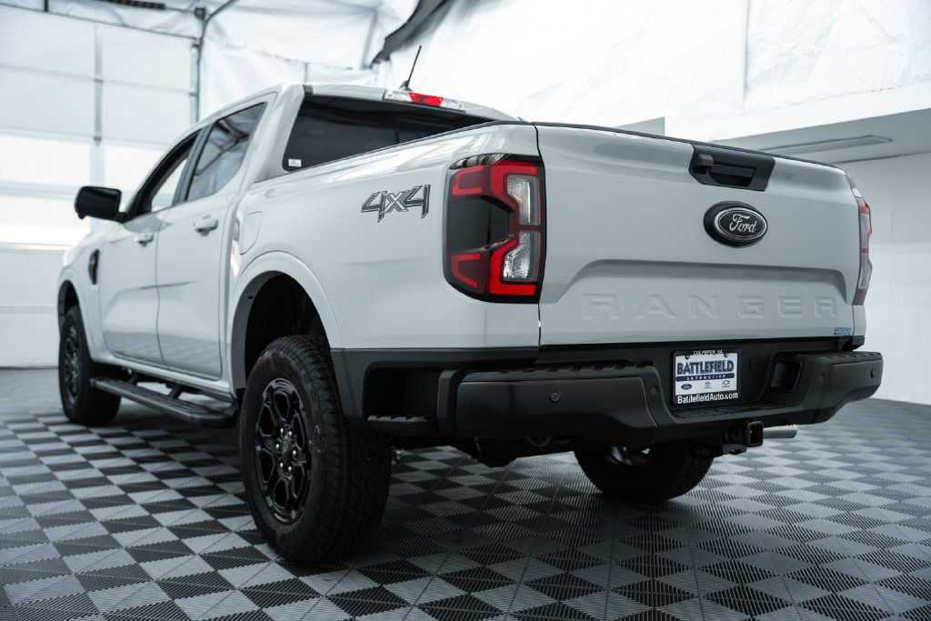 New 2026 Ford Ranger Lariat w/ Black Appearance Package AWD/4WD image 7