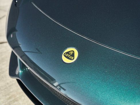 Used 2024 Lotus Emira First Edition image 8