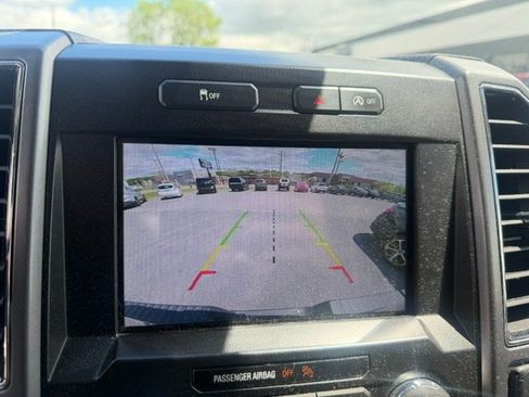 Used 2019 Ford F150 4x4 SuperCrew image 18