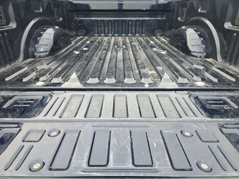 Used 2024 Ford F250 Lariat image 23