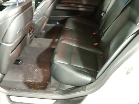 Used 2015 BMW ALPINA B7 xDrive image 11