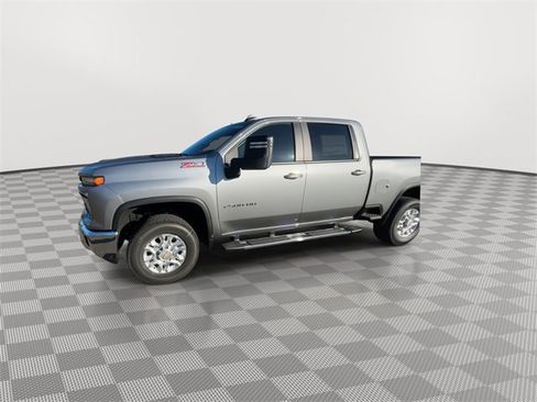 New 2026 Chevrolet Silverado 2500 LT image 5