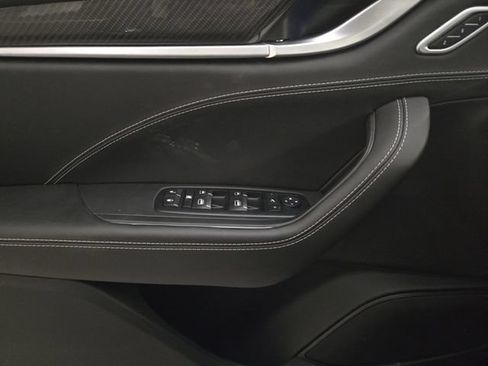 Used 2017 Maserati Levante S AWD/4WD image 21