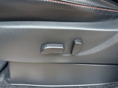 Used 2023 Nissan Frontier PRO-4X w/ Pro-4X Premium Package image 11