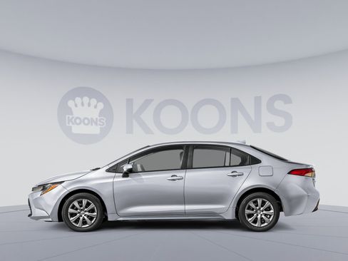 New 2026 Toyota Corolla LE FWD image 4