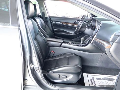 Used 2018 Nissan Maxima Platinum FWD image 37