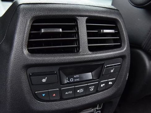 Used 2020 Honda Pilot Touring image 28