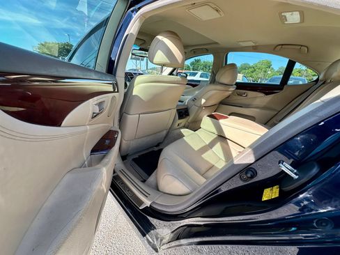 Used 2008 Lexus LS 460 RWD image 6
