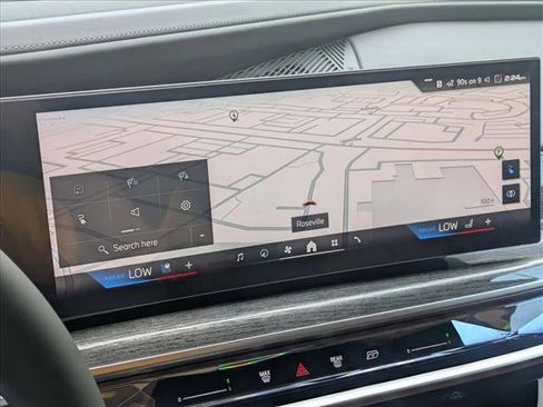 New 2025 BMW i7 M70 w/ Executive Package image 13