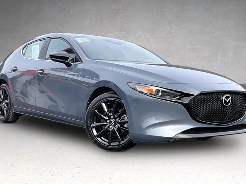 Used 2024 MAZDA MAZDA3 s AWD/4WD image 2