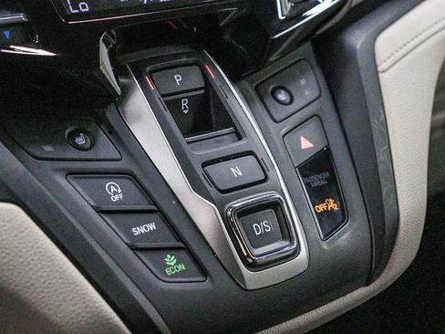 Used 2025 Honda Odyssey EX-L image 21