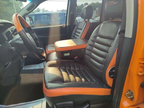 Used 2005 Dodge Ram 1500 Truck SLT w/ Sport Appearance Group image 10